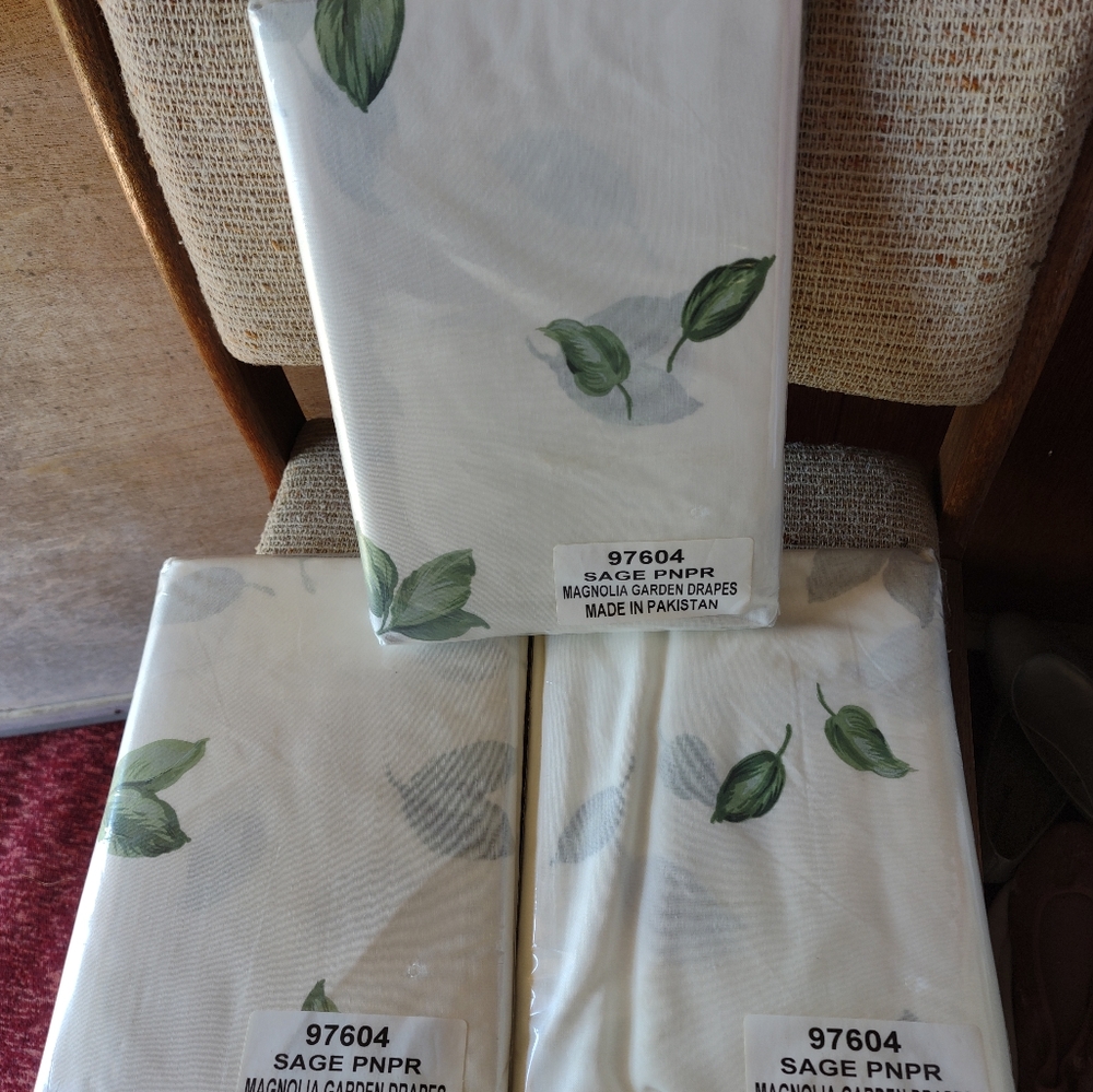 BRAND NEW!!! ELLISON FIRST ASIA, LLC. SAGE PNPR MAGNOLIA GARDEN DRAPES.